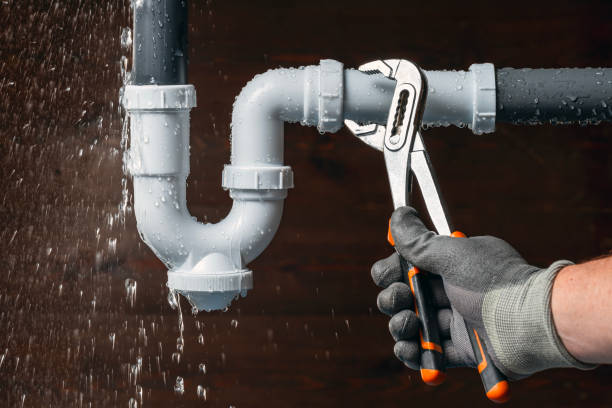 Professional Leak Detection technician working in Ellsworth, WI